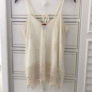 Beautiful lace tank!